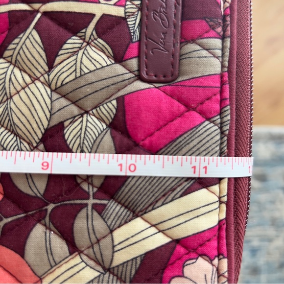 Vera Bradley bohemian floral tablet/laptop case - Picture 5 of 8